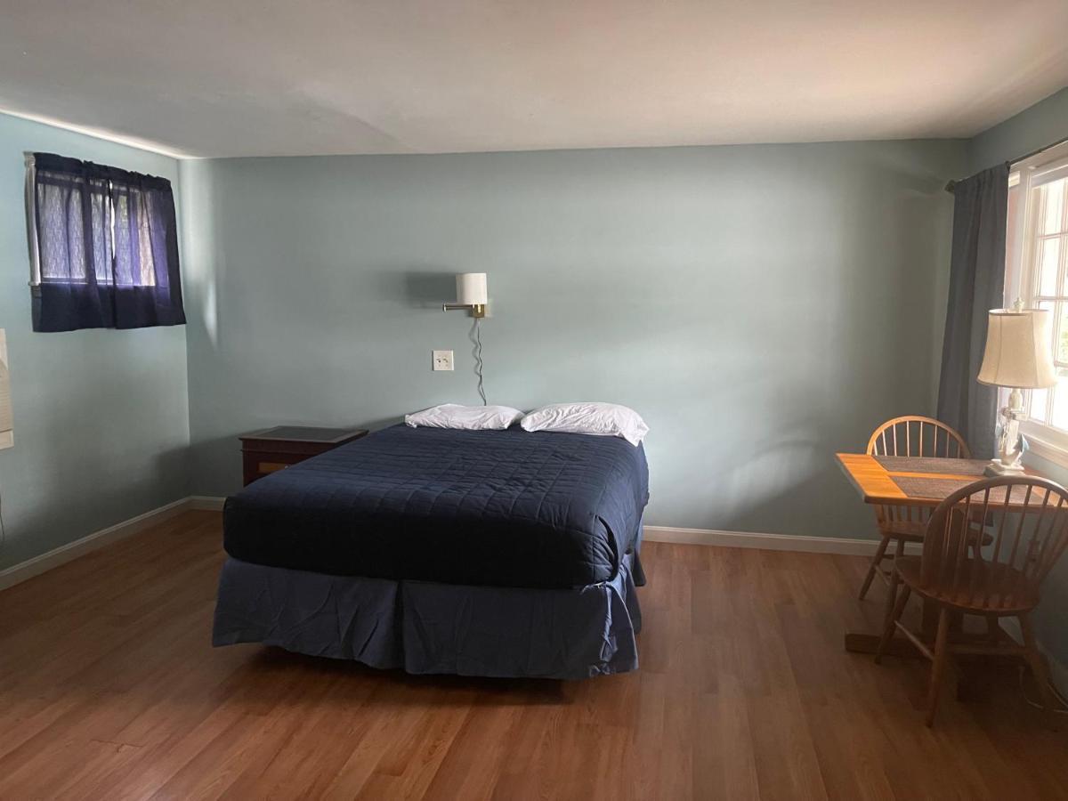 La Plaza Del Sol Motel Mashpee Kültér fotó