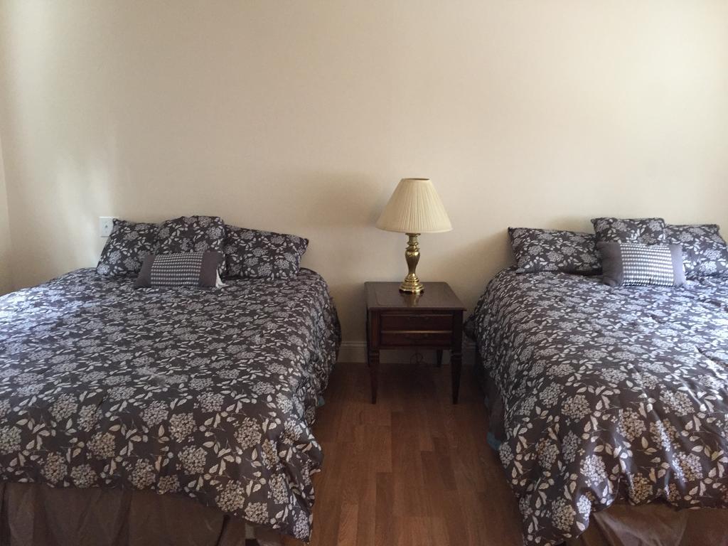 La Plaza Del Sol Motel Mashpee Kültér fotó