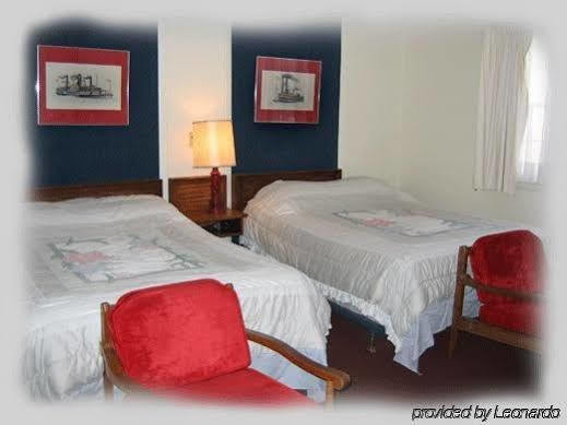 La Plaza Del Sol Motel Mashpee Kültér fotó
